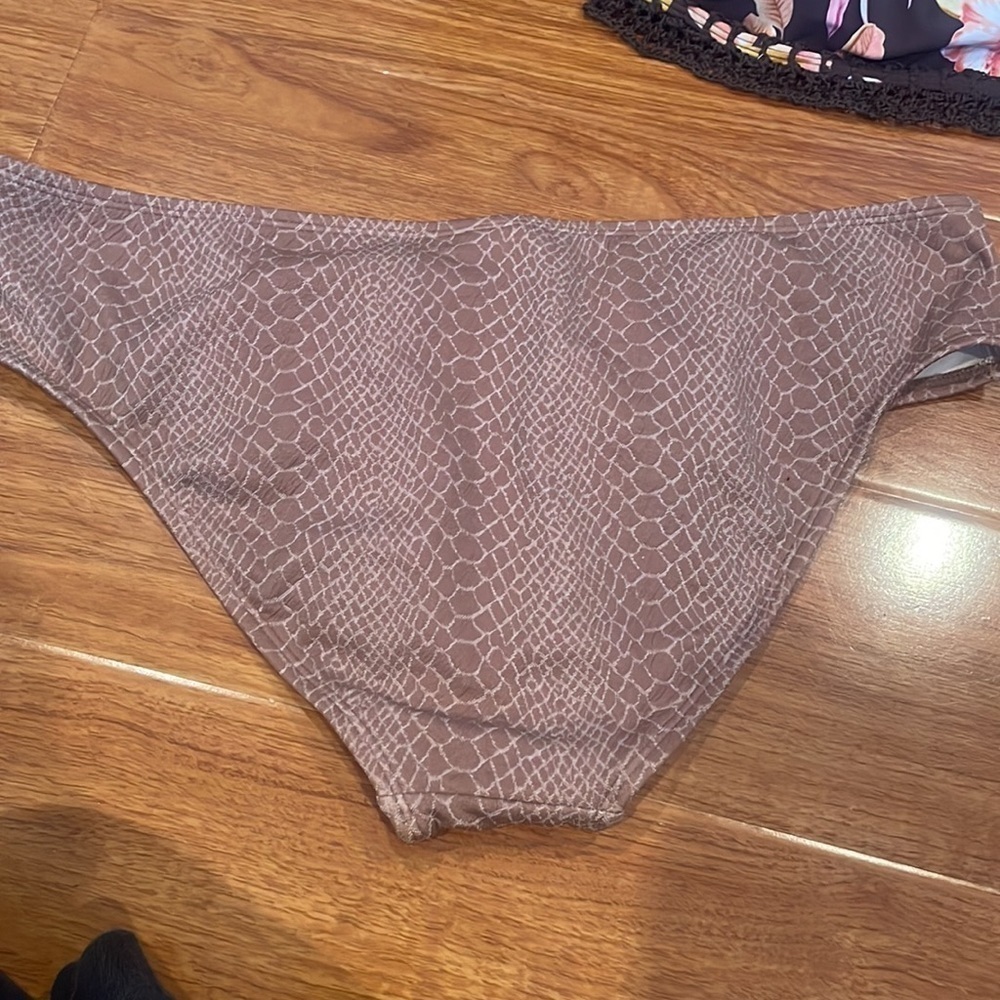 Bikini Set Bundle XL New With Tags 3 Piece Mix & Match Swim​ - Picture 11 of 14